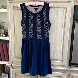 Candalite dress sz M navy blue nwt